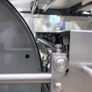 Durch die Umstellung der Backlinie von Kontakt- auf Sprühbeölung profitiert der Traditionshersteller von sekundenschnellen Produktwechseln, einer deutlich verbesserten Hygiene und einer Reduzierung der anlagenbedingten Stillstandzeiten. (Bild: Technotrans SE)