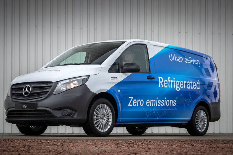 Der sogenannte „Polarfuchs“ ist ein Kühltransporter für Lebensmittel auf E-Vito-Basis. (Daimler AG)