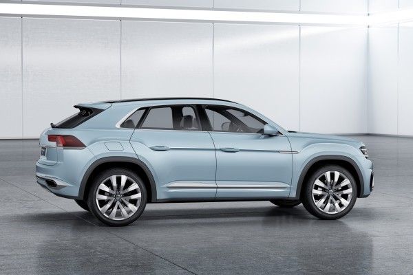Volkswagen auf Detroit Motor Show: Präsentation der Studie Cross Coupé GTE (Bild: Volkswagen AG)
