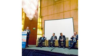 Raymond Brady, Ingenics; Andreas Nikolaus, SAP; Dr. Sebastian Schlund, IAO; Dr. Jens Nitsche, Ingenics und Oliver Herkommer, Ingenics, (v.l.) bei der Podiumsdiskussion der Shanghai Talks. (Foto: Ingenics)