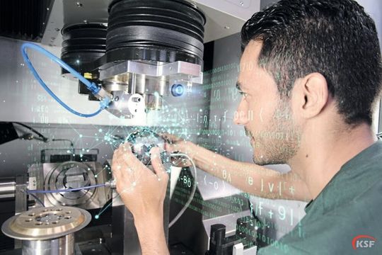 Für deutlich mehr Effizienz: Smarte Schleiftechnologien markieren einen entscheidenden Schritt hin zu robusten, selbstoptimierenden Fertigungssystemen.(Bild:  KSF)