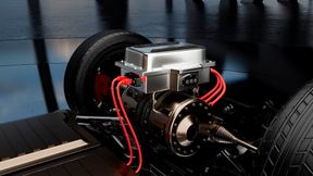 TI’s TMCS2100-Q1 multiaxial coreless Hall-effect current sensor enables more efficient, longer-range and more enjoyable driving experiences for HEVs and EVs. (Source: Texas Instruments)