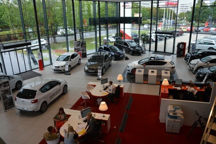 2014 setzte die Seat-Niederlassung Berlin rund 1.800 Neu- und Gebrauchtwagen ab. (Foto: Achter)