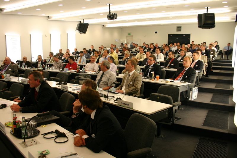 Zum 12. Industrial Communication Congress kamen 500 Teilnehmer zum Stammsitz von Phoenix Contact in Blomberg. Bilder: Strutzke (Archiv: Vogel Business Media)