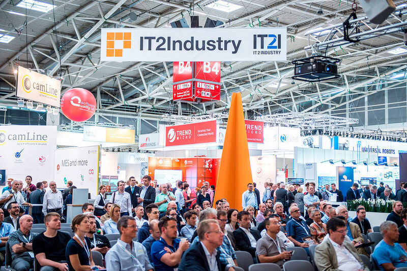 Auf dem Bereich IT2Industry präsentierte sich dieses Jahr zum ersten Mal die IT-Branche in größerem Stil.  (Messe München)