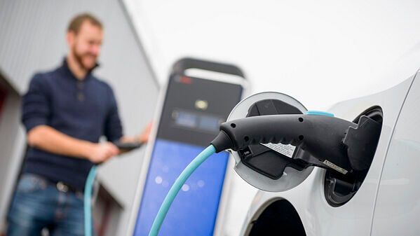 Die Elektromobilität in Deutschland kommt nicht wirklich schnell voran. Das liegt auch an unbegründeten Vorbehalten.(Foto:  Bosch)