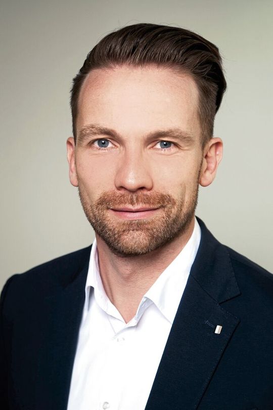 Ben Jasper (35) ist neuer Geschäftsführer von Volkswagen Automobile Chemnitz.(Bild:  Volkswagen Group Retail Deutschland GmbH)