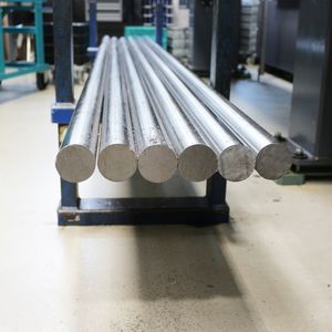 WST manufactures the output shafts of three-meter rods with a diameter of 60 millimetres from C45E heat-treated steel. (Source: Iscar)
