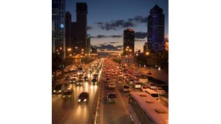 Zu viel motorisierter Individualverkehr: Wer den Klimawandel aufhalten will, muss in den Großstädten beginnen. (Archiv: Vogel Business Media)