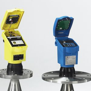 2 Opfer von Produktpiraterie ... werden zunehmend Produkte aus dem Investitionsgüterbereich. Mit dem Plagiarius 2005 bedacht wurde beispielsweise ein chinesisches Unternehmen, das ein Messgerät eines Unternehmens aus Schiltach / Schwarzwald (VEGA Grieshaber KG) nachgebaut hat.