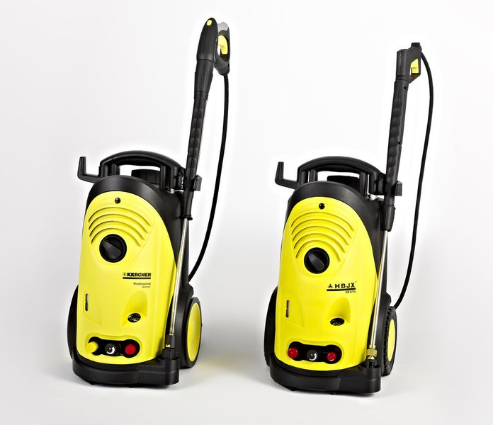 Der 2. Preis geht an den Hochdruckreiniger HD 6/15 C. Links das Original der Alfred Kärcher GmbH & Co. KG, Winnenden, Deutschland; rechts das Plagiat der Wenzhou Haibao Co., Ltd., VR China. (Bild: Plagiarius e.V.)