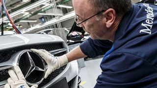 Daimler verschärft seine eigenen Klimavorgaben. (Foto: Daimler)