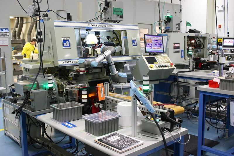 Leichtbauroboter arbeiten präzise und effizient und tragen zur Verbesserung der Produktqualität bei. (Bild: Universal Robots)