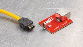 ix Industrial: Seit dem 29. Juni 2021 ist der kleine Steckverbinder in der neuen PROFINET-Richtlinie zertifiziert. (Harting)