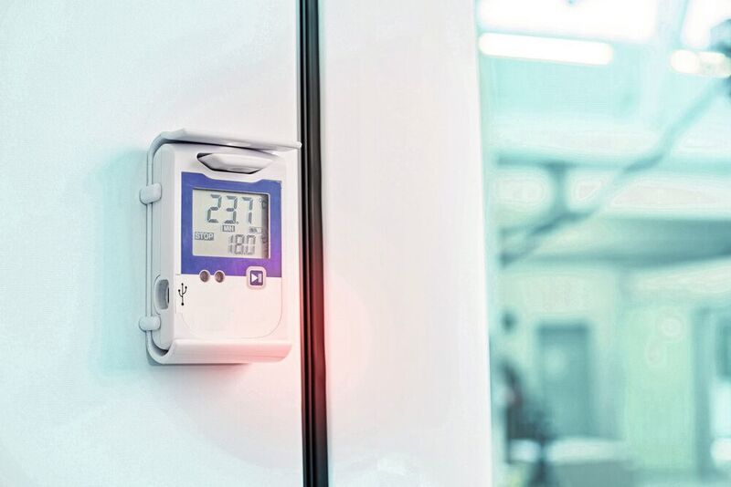 Abb.5: Ein optionaler Datenlogger zur externen Temperaturüberwachung gewährleistet eine lückenlose Überwachung der Lagertemperatur. (Lauda)