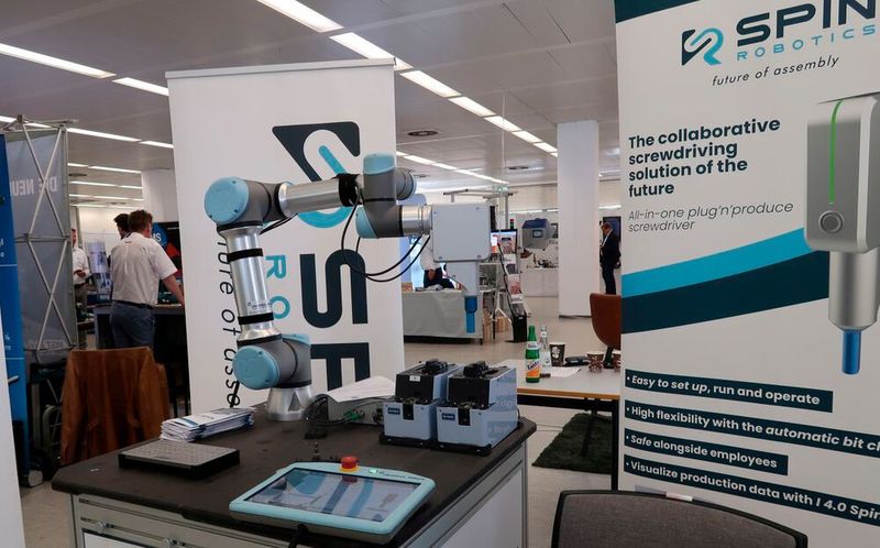 Die All-in-One-Schraublösung Spin Robotics SD35 setzt sechs Schrauben in weniger als einer Minute ein, auch in engen und schwer zugänglichen Räumen. (Bild: D.Quitter - VCG)