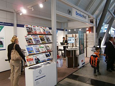 ... am Stand von Vogel Business Media, ... (Bild: Königsreuther)