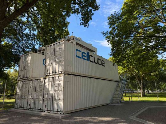 … setzt sie sich über das Wiener Ernst-Happel-Stadion …(Bild:  CellCube Energy Storage)