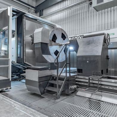 Auf der Geminis GT9i können Rillenräder mit einem Durchmesser von bis zu 2900 Millimetern hocheffizient bearbeitet werden. (Bild: Siemens)