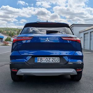 Mitsubushi war einst selbst ein Geländewagen- und SUV-Spezialist – heute muss das Unternehmen solche Fahrzeuge von Renault zukaufen.(Bild:  Rosenow – VCG)
