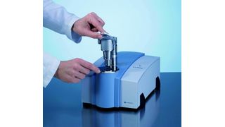 Das Alpha ist klein, einfach und flexibel  (Bild: Bruker)