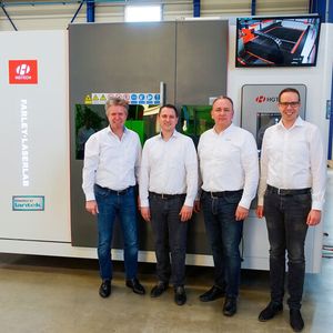 Erfolgreiche Zusammenarbeit (von links): Harald Kunz und Tobias Kersten von Xteg, Matthias Rolf von Lantek und wieder von Xteg Michael Heiner.