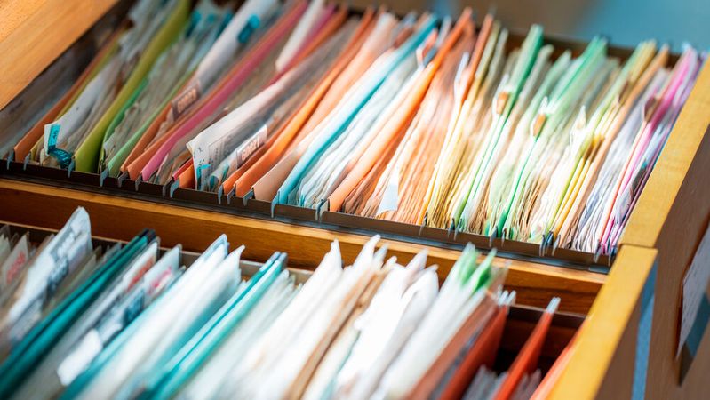 Unternehmen verlieren den Überblick über ihre Daten. Um sensible Informationen angemessen schützen zu können, müssen sie alle ihre Daten erst sorgfältig klassifizieren.(Bild: ©  mnirat - stock.adobe.com)