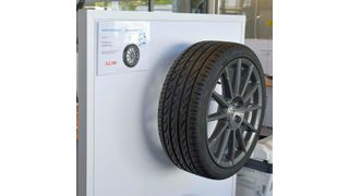 Ladenhüter? Sommerreifen machen nur noch ein Drittel des Reifenersatzmarkts aus. (»kfz-betrieb«/Rosenow)