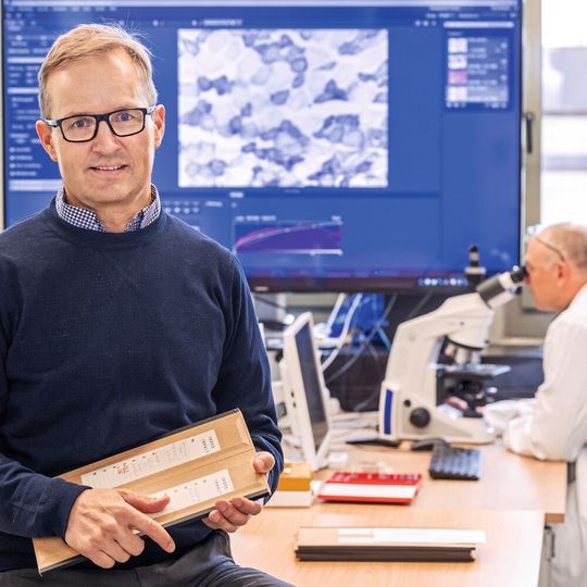 Prof. Henning Wackerhage vom Lehrstuhl für Sportbiologie an der Technischen Universität München hat gemeinsam mit seinem Team den Einfluss von Taurin auf die Alterung untersucht. Prof. Henning Wackerhage vom Lehrstuhl für Sportbiologie an der Technischen Universität München hat gemeinsam mit seinem Team den Einfluss von Taurin auf die Alterung untersucht.