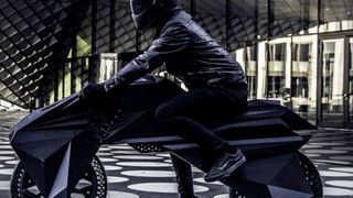 NERA E-Motorcycle // Dass vollständig 3D-geruckte Motorrad wurde innerhalb von 12 Wochen komplett digital produziert. // Eingereicht von: BigRep, Daniel Büning (Co-Founder & Director NOWLAB), Marco Mattia Cristofori (Lead Designer), Maximillian Sedlak, Tobias Storz, Mirek Classen, Lindsay Lawson, Marco Backenhaus, DEU
 (Bild: 3dpc, BigRep)
