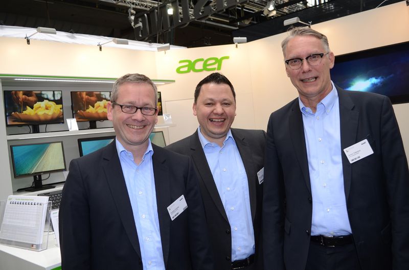 Super drauf waren (v. l.) Carsten Dreissig, Gerit Günther und Stefan Tiefenthal, ACER. (Bild: IT-BUSINESS)