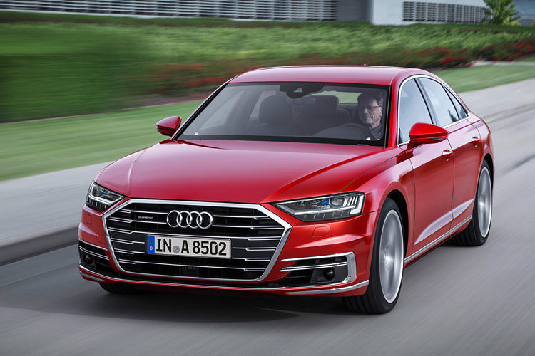 Audi legt den A8 neu auf. Das Flaggschiff der Ingolstädter bietet viele technische Neuerungen. (Audi)