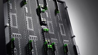 Passen die Attribute scnell , stabil, sicher, performant und virtualisert zusammen, wenn es um SAP HANA in einer Scale-out-Architektur geht? Fujitsu wartet mit Benschmarks auf „Primeflex“-Systemen auf.  (CP-IMAC GmbH)