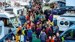 Die Stuttgarter Messe CMT (Caravaning, Motor, Touristik) ist für die Caravaning-Branche zum Jahresstart ein Gradmesser für die Stimmung der Verbraucher. (Bild: CMT)