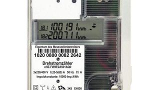 Stromzähler werden intelligent und identifizieren Stromfresser. Dieses Modell der ABB-Tochter Striebel & Johns kann den Überblick über die Stromkosten behalten, auch wenn zwei unterschiedliche Stromtarife gelten. Bilder: ABB (Archiv: Vogel Business Media)
