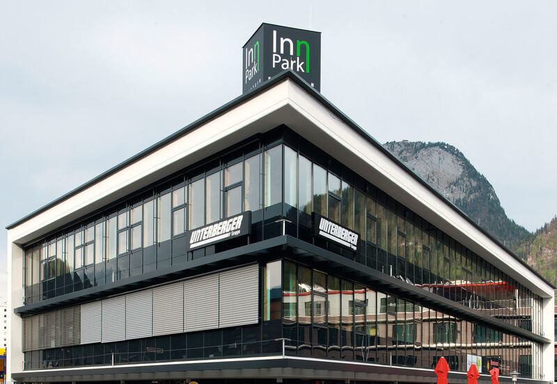 Die Unterberger-Zentrale in Kufstein ist in einem kleinen Gewerbepark außerhalb eines der Autohäuser angesiedelt. (Unterberger-Gruppe)