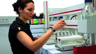 1	 Das SPE-LC-MS/MS-System erlaubt den schnellen Nachweis von perfluorierten Tensiden. Bilder: Gerstel (Archiv: Vogel Business Media)