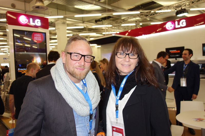 Sabine Schlund mit ihrem neuen Kollegen Björn Hirsch, Telefónica. (Bild: IT-BUSINESS)