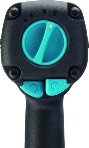 Drehrichtungsumschaltung per Daumendruck auf der Rückseite. (Foto: Hazet)