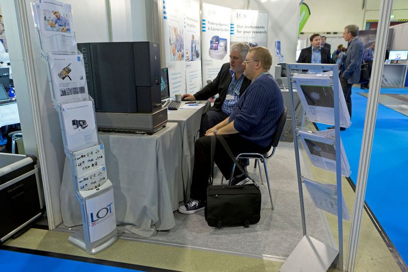 Eindrücke von der Werkstoffwoche Dresden 2015. (Bild: Werkstoffwoche Dresden)