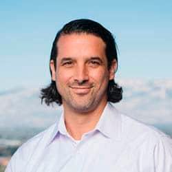 Andreas Baumhof ist CTO von Threat Metrix. Er ist dort verantwortlich für Informationen über mögliche Cyber-Threats und Forschung zu Malware sowie für die Bereitstellung von technologischen Innovationen. (Bild: Threat Metrix) (Bild:  Threat Metrix)