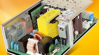 Das Netzteil für Industrieumgebungen wurde für den 24h-Dauerbetrieb konzipiert und bietet auch USV-Funktionen. Bild: Bicker (Archiv: Vogel Business Media)