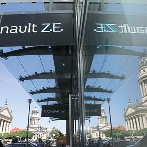 Hier hat das europaweit zweite Renault Electric Vehicle Experience Center eröffnet.(Bild:  Renault)