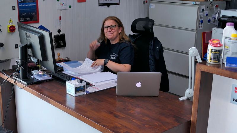 Angela Saborowski führt die Geschäfte von Erftstadt Customs. (Bild: Wenz - VCG)