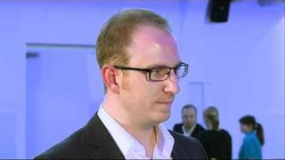 Marco Schulz zum zweiten Platz des B2B-Marketing-Awards 2011 (YouTubePlayer_23369_mediaTREFF)