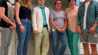 Das Team des Forschungsprojekts ReKath (v. l. n r.): Marcel Heck, Lisa-Marie Schnieder, Prof. Dr. Stephan Appel, Anja Stutz, Claudia Schöberl, Kimon Schmidt (Bild: Hochschule Esslingen)