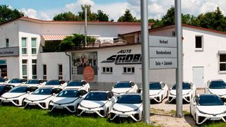 Ein weiterer Teil seiner Vision ist Schobers seit April 2020 laufendes selbst entwickeltes Mirai-Abo. Die Wasserstoffstromer hat er alle selbst finanziert. (Bild: Auto Schober)