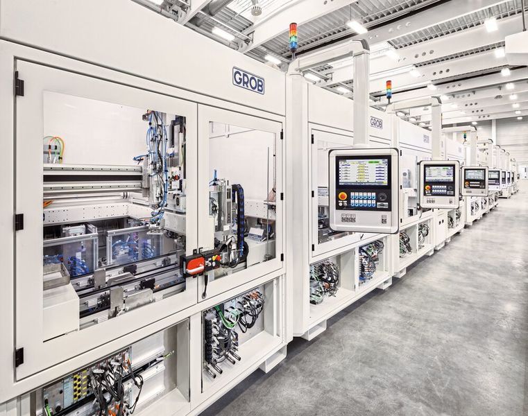 Batteriemodulmontagelinie: Grob hat im Bereich Elektro­mobilität in den letzten Jahren durch umfangreiche Investitionen und technologische Entwicklungen seine Kompetenzen gestärkt. (Grob)
