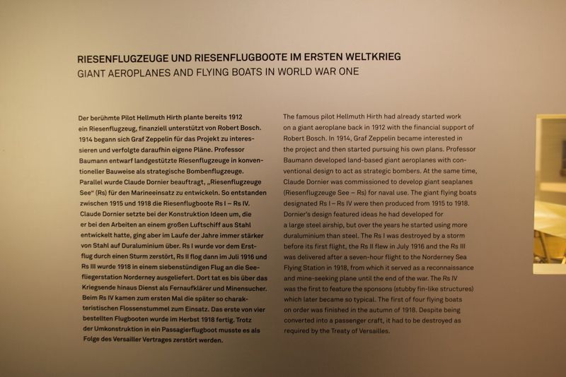 Impressionen in und rund ums Dornier-Museum zu Friedrichshafen....Von Alpha-Jet (fast) bis Zeppelin... (Königsreuther)