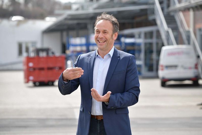 „Wir brauchen Verbindlichkeit sowie Individualität, soweit notwending, und Standardisierung, wo möglich.“ Herbert Segmüller, Leiter Business Development Management bei InfraServ (Infraserv Gendorf/ Thomas L. Fischer)